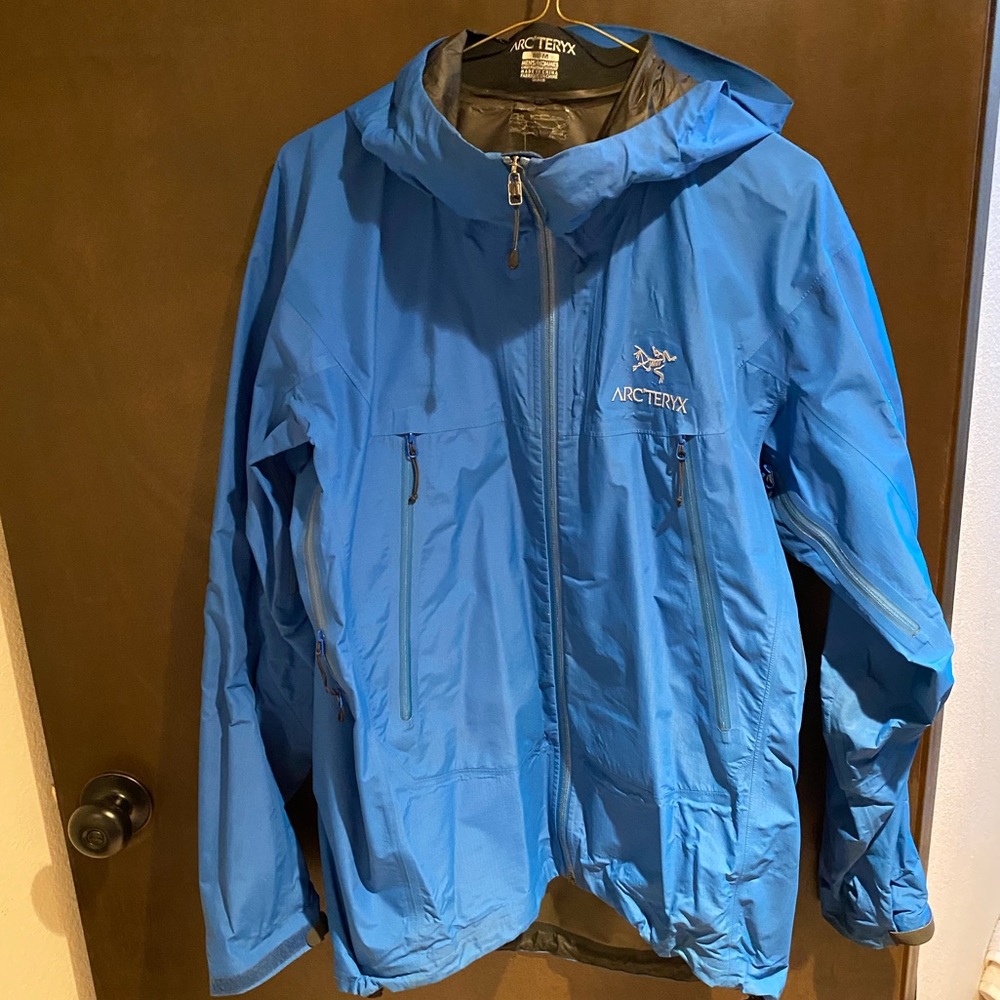 Men’s rain jacket